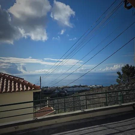 Semesterbostad Paz House *