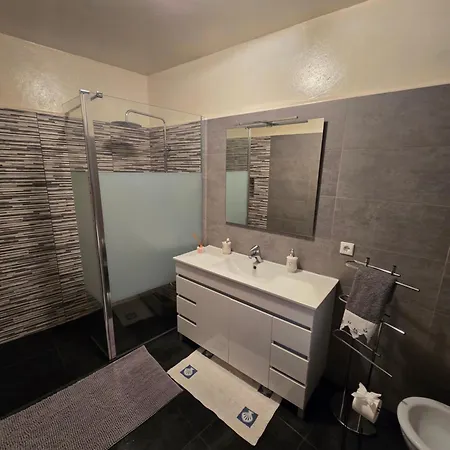 Paz House בית נופש קאניקו