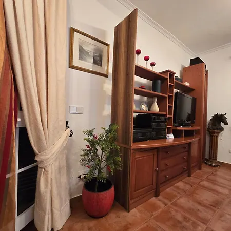 Paz House בית נופש קאניקו